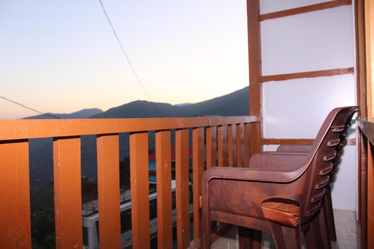 Hotel Mannat Sach Pass Tisa Exterior photo